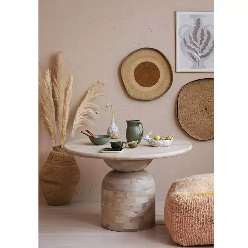 Table à manger en bois de manguier naturel : Finition blanchie, pied central, diamètre 119 cm