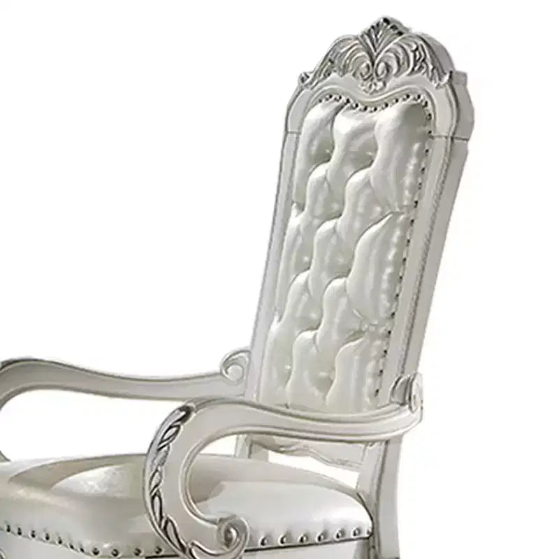 Fauteuil d'appoint en cuir synthétique, finition blanc cassé, capitonné, aucun assemblage requis, cadre en bois composite