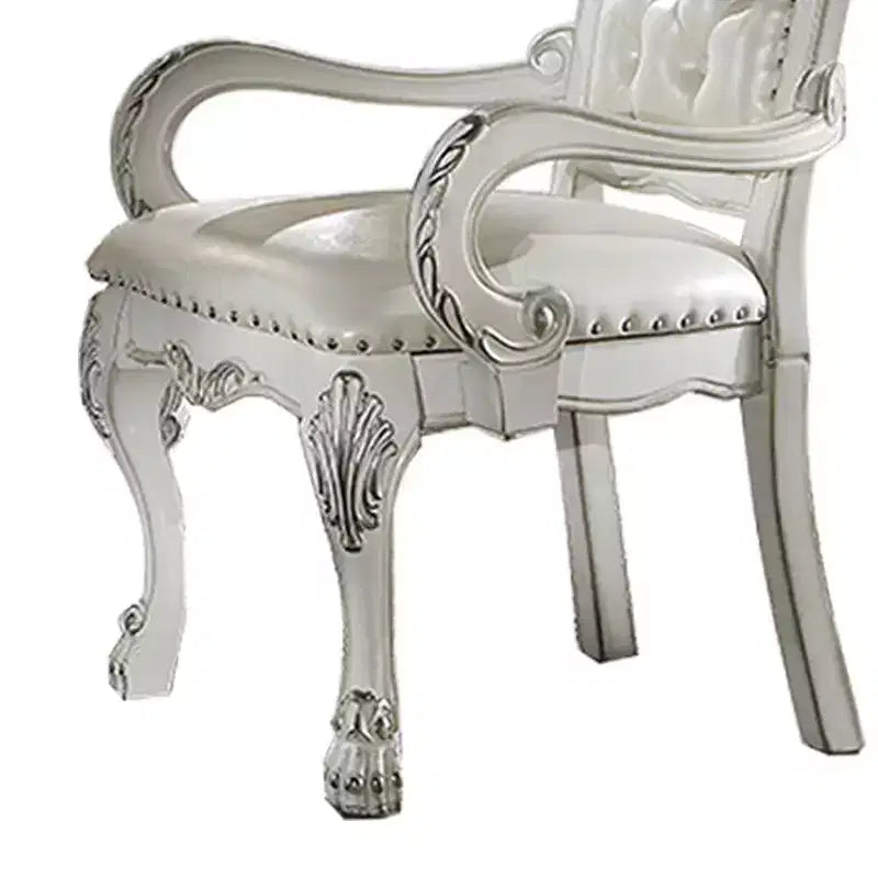Fauteuil d'appoint en cuir synthétique, finition blanc cassé, capitonné, aucun assemblage requis, cadre en bois composite