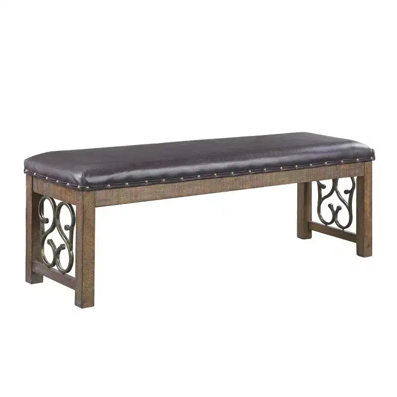Poufs et bancs en similicuir noir et fini cerisier vieilli : clous décoratifs, pieds en métal