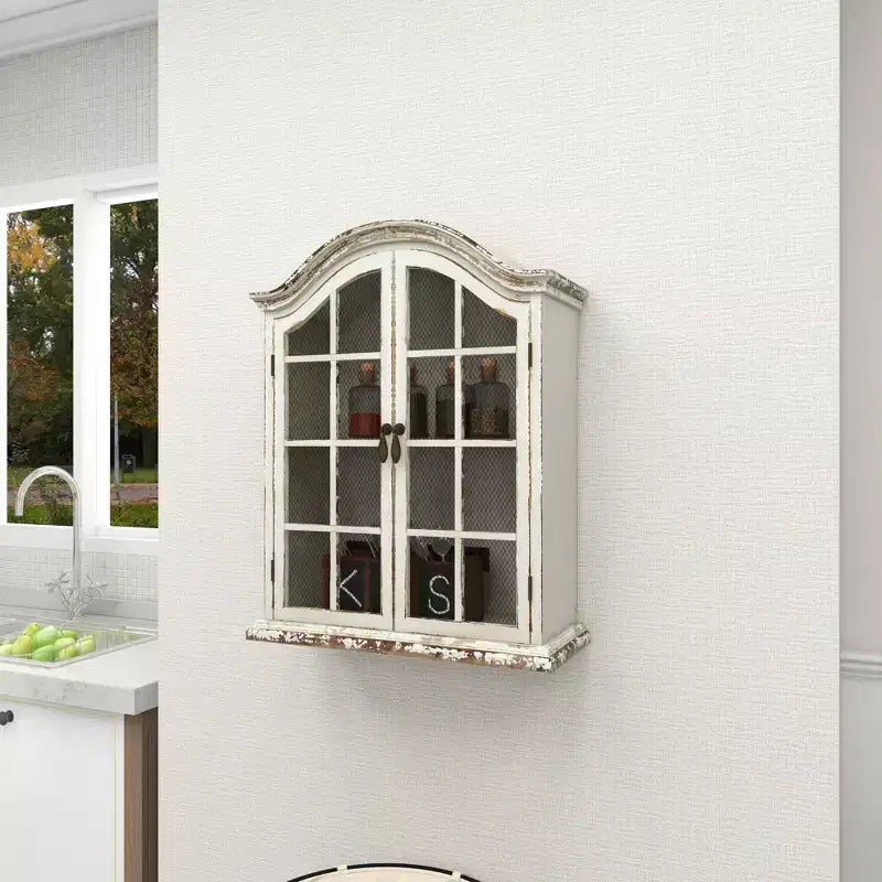 Étagère murale traditionnelle en bois 28x22 avec portes à volets arquées