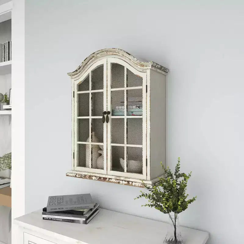 Étagère murale traditionnelle en bois 28x22 avec portes à volets arquées