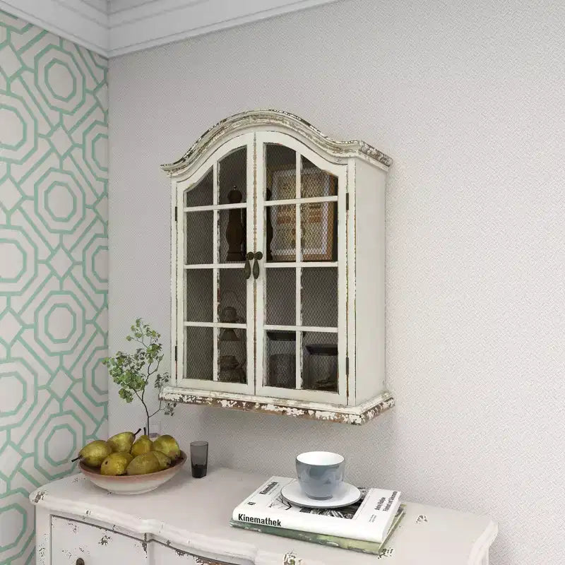 Étagère murale traditionnelle en bois 28x22 avec portes à volets arquées
