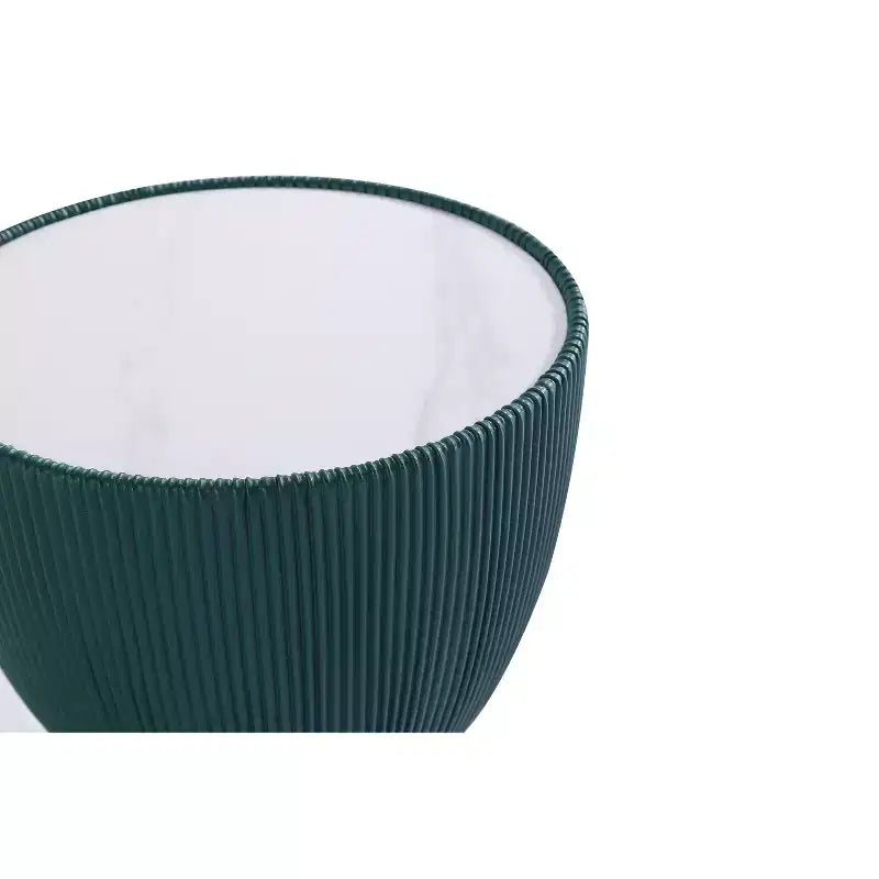 Table d'appoint moderne recouverte de similicuir avec plateau en céramique aspect marbre