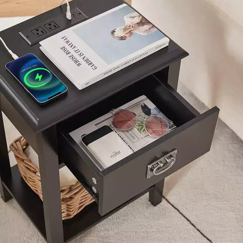 Lot de 2 tables de chevet avec station de charge, table d'appoint noire avec ports USB, tables de chevet avec étagère de rangement à 3 tiroirs